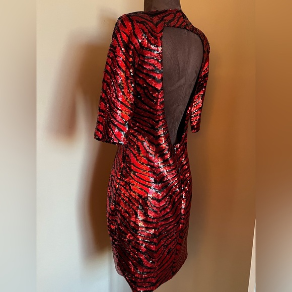 Guess Zebra Sequin Stunner w Open Bsck - Picture 4 of 10